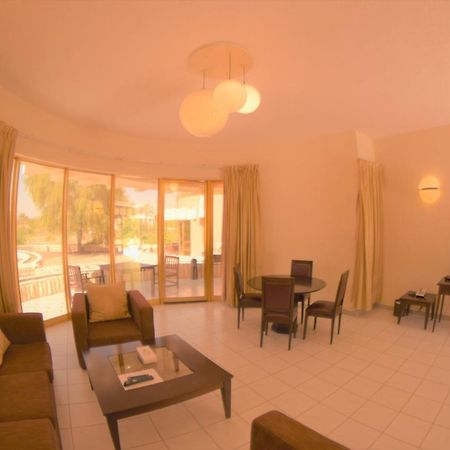 One To One Hotel & Resort Ain Al Faida El Ayn Dış mekan fotoğraf