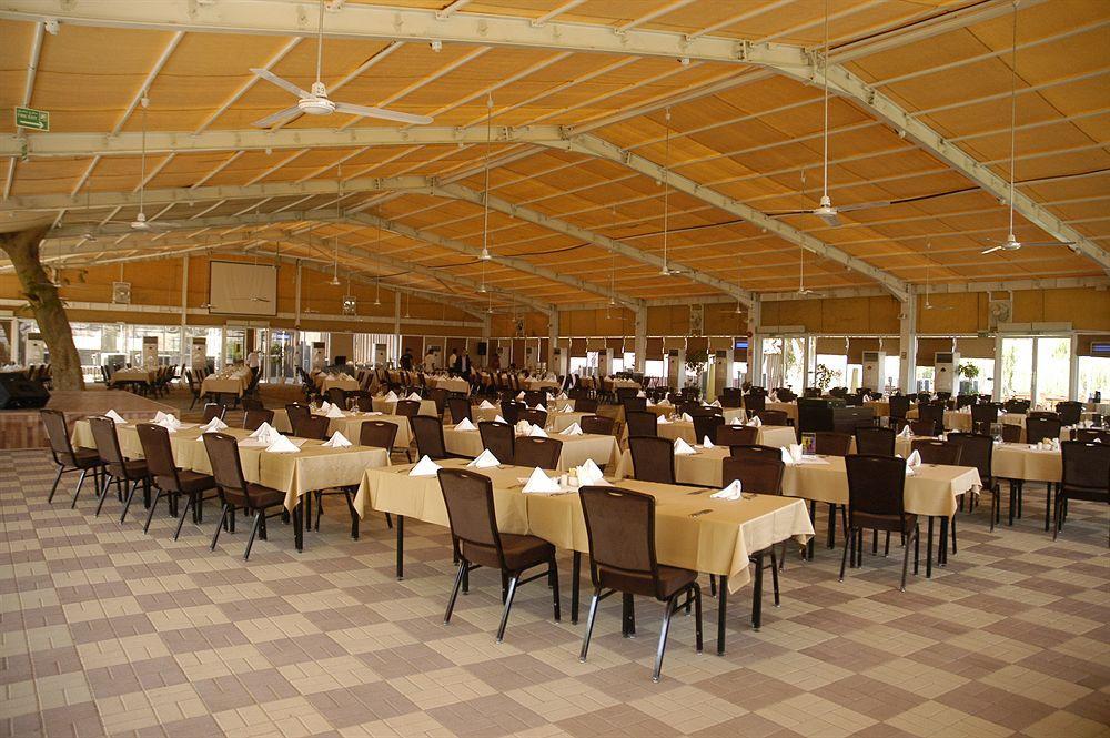 One To One Hotel & Resort Ain Al Faida El Ayn Dış mekan fotoğraf