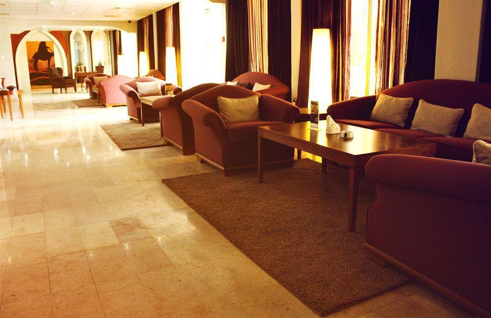 One To One Hotel & Resort Ain Al Faida El Ayn Dış mekan fotoğraf